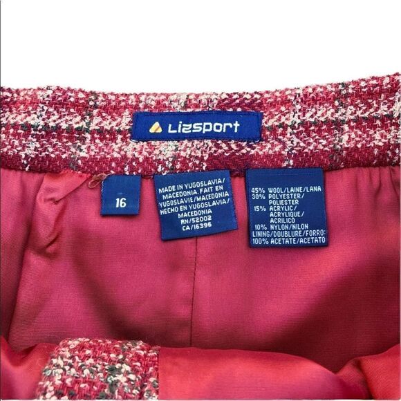 NWT LIZSPORT “In A Country Mode” Red Skirt Size 16 - Picture 4 of 4